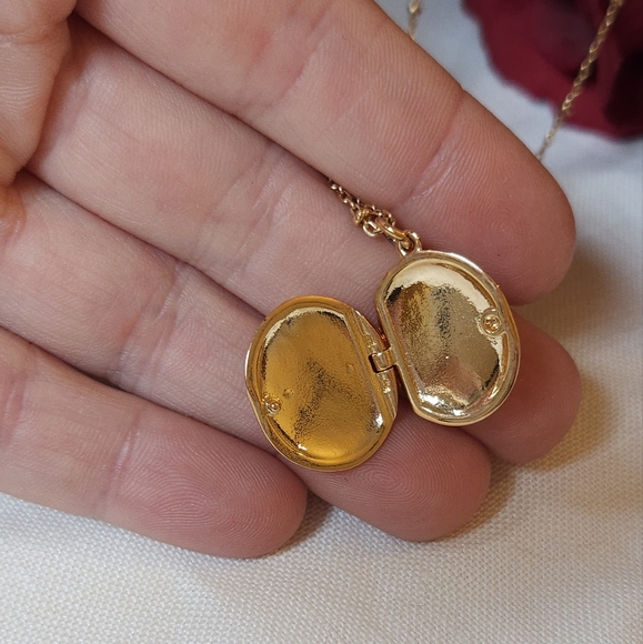 Kate Spade Golden Letter N Monogram Locket on Dainty Chain - Picture 13 of 13